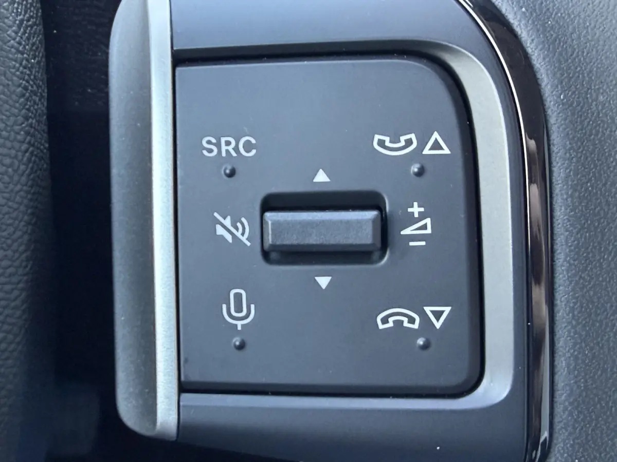 100pk Max (Camera - Automatische Airco - LED - Navigatie - Parkeersensoren)
