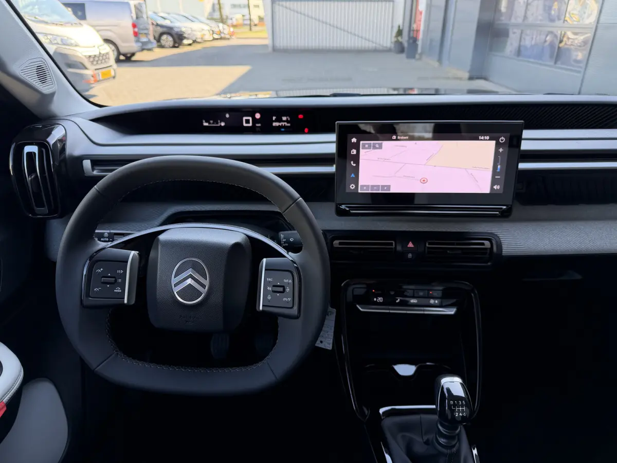 100pk Max (Camera - Automatische Airco - LED - Navigatie - Parkeersensoren)