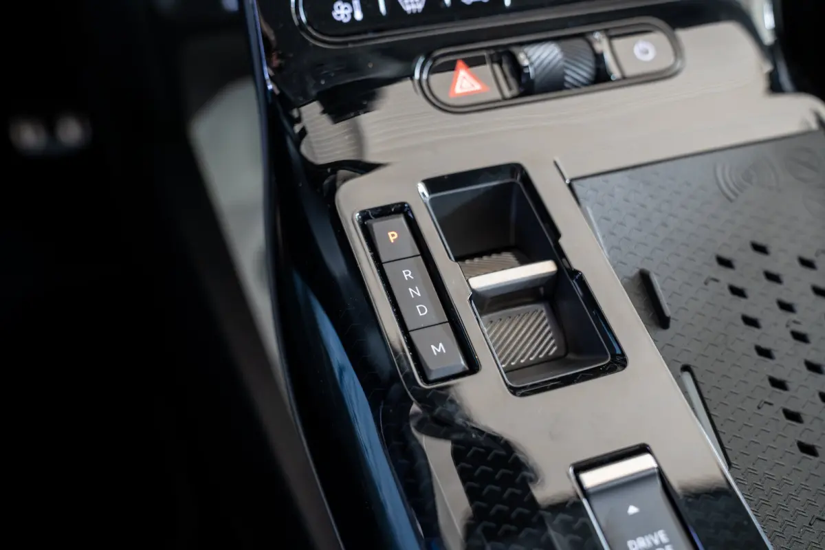 1.2 Hybrid 145 Max | Achterbank verstelbaar | Apple Carplay/Android Auto|telefoonintegratie premium | Buitenspiegels elektrisch inklapbaar