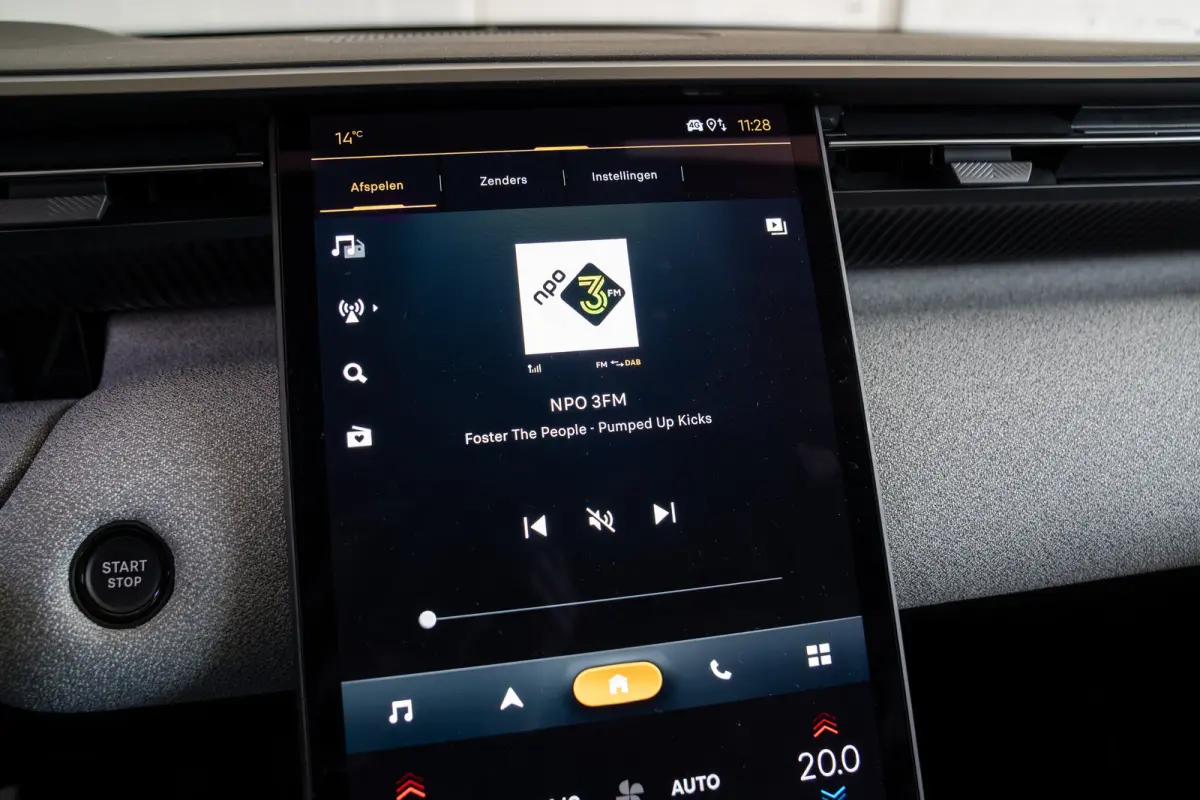 1.2 Hybrid 145 Max | Achterbank verstelbaar | Apple Carplay/Android Auto|telefoonintegratie premium | Buitenspiegels elektrisch inklapbaar