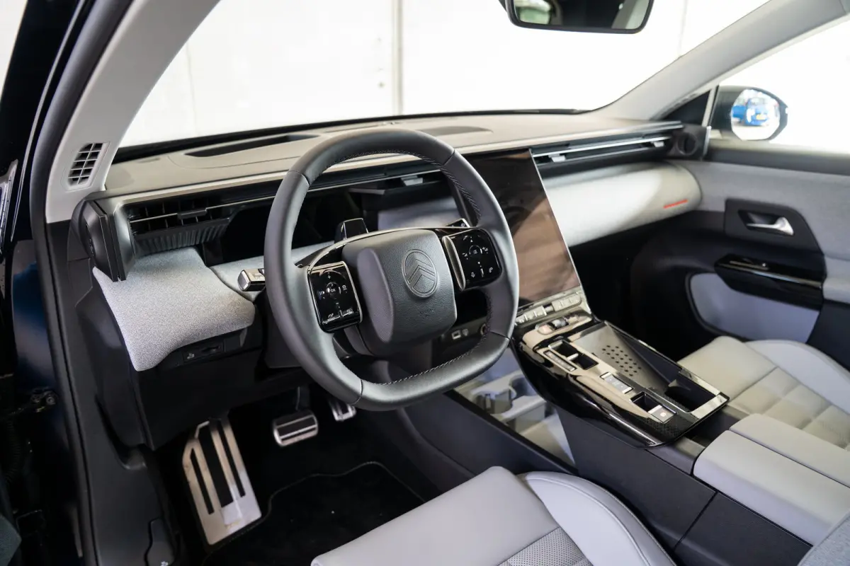1.2 Hybrid 145 Max | Achterbank verstelbaar | Apple Carplay/Android Auto|telefoonintegratie premium | Buitenspiegels elektrisch inklapbaar