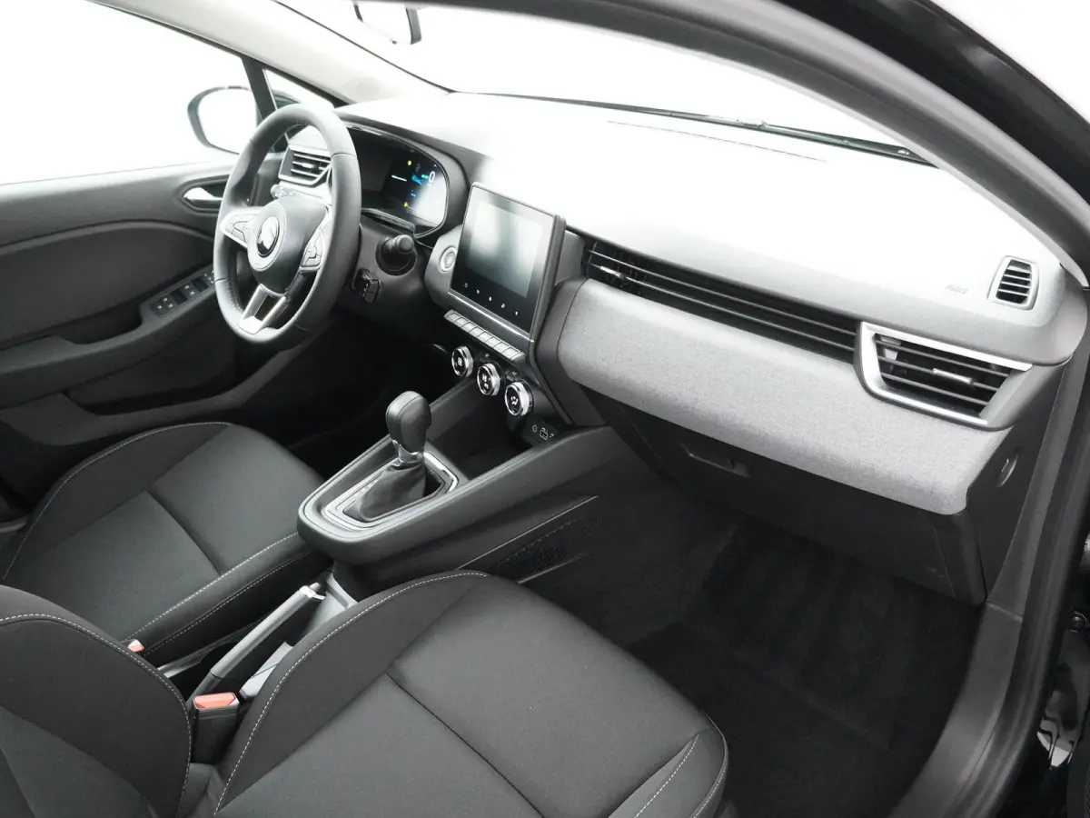 1.6 HEV Intense | € 6.600,- korting!| Automaat | 143 pk | 8 jaar Fabrieksgarantie | Parkeercamera | Apple Carplay & Android