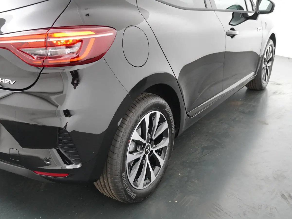 1.6 HEV Intense | € 6.600,- korting!| Automaat | 143 pk | 8 jaar Fabrieksgarantie | Parkeercamera | Apple Carplay & Android