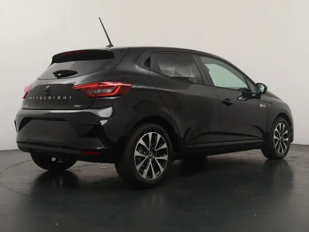 1.6 HEV Intense | €4000 korting | Keyless entry & go | Led verlichting | Achteruitrij camera |