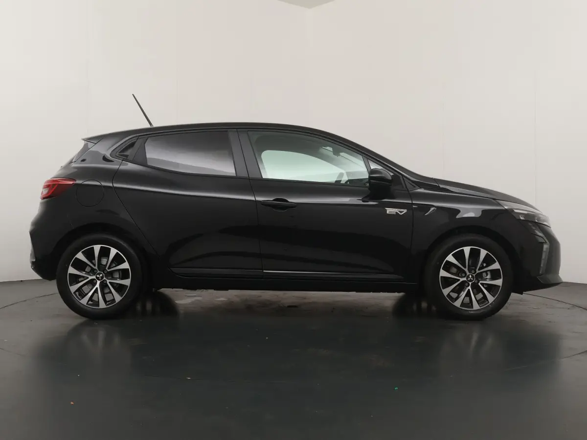 1.6 HEV Intense | €4000 korting | Keyless entry & go | Led verlichting | Achteruitrij camera |