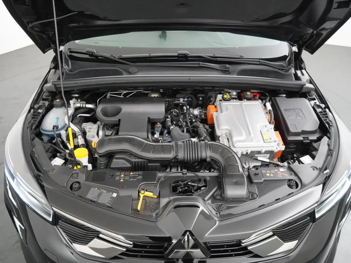 1.6 HEV Intense | € 6.600,- korting!| Automaat | 143 pk | 8 jaar Fabrieksgarantie | Parkeercamera | Apple Carplay & Android