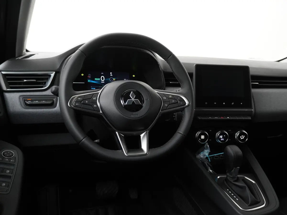 1.6 HEV Intense | € 6.600,- korting!| Automaat | 143 pk | 8 jaar Fabrieksgarantie | Parkeercamera | Apple Carplay & Android