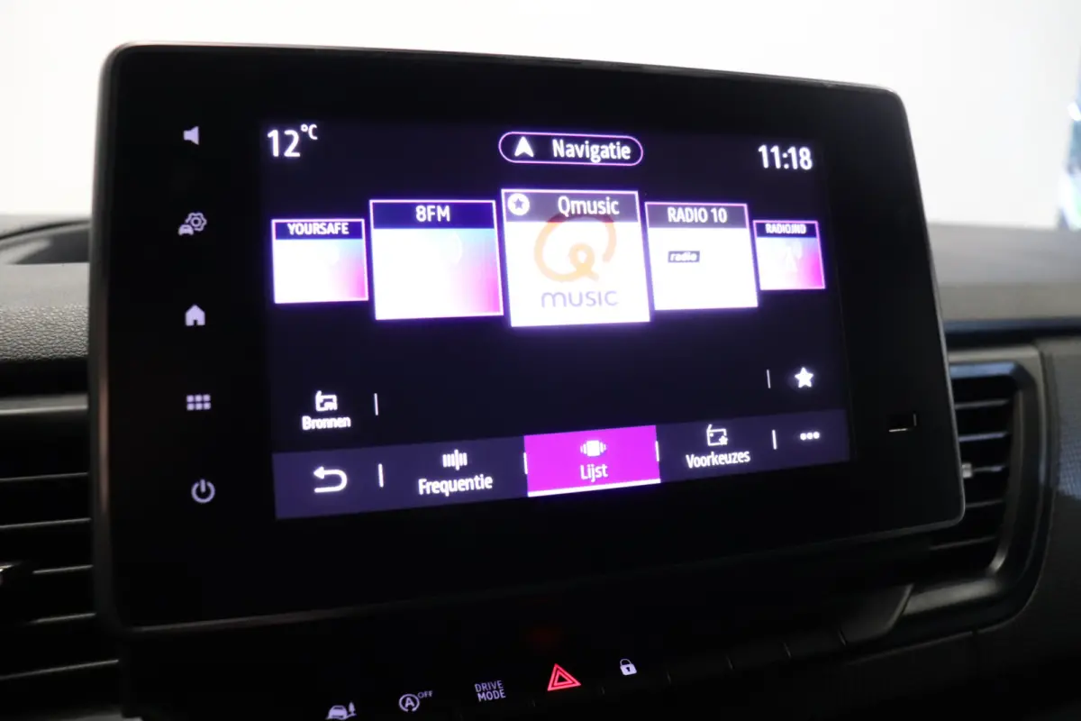 2.0 dCi 150PK Automaat L2 EURO 6 - Airco - Navi - Cruise - € 23.950,- Excl.