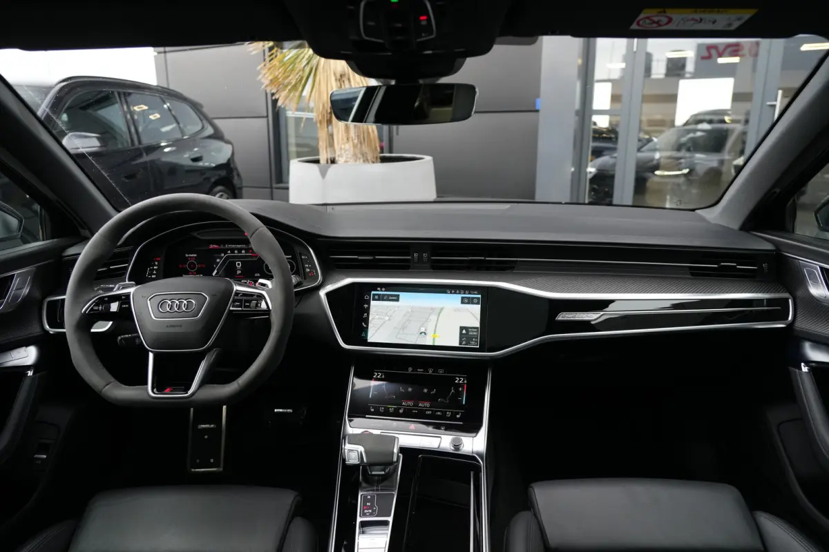 Mansory | 860PK | Pano | HUD | B&O | 360° | Keramisch | Carbon | Audi RS6 Avant 4.0 TFSI quattro Mansory 861 PK Benzine met 4.0 achtcilinder, Dynamic Plus Pack, panoramadak, Head-Up Display