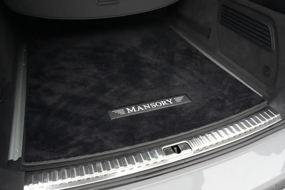 Mansory | 860PK | Pano | HUD | B&O | 360° | Keramisch | Carbon | Audi RS6 Avant 4.0 TFSI quattro Mansory 861 PK Benzine met 4.0 achtcilinder, Dynamic Plus Pack, panoramadak, Head-Up Display