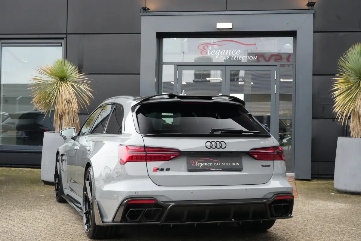 Mansory | 860PK | Pano | HUD | B&O | 360° | Keramisch | Carbon | Audi RS6 Avant 4.0 TFSI quattro Mansory 861 PK Benzine met 4.0 achtcilinder, Dynamic Plus Pack, panoramadak, Head-Up Display