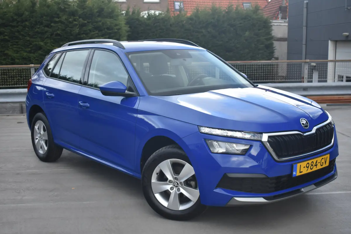 1.0 110PK TSI Ambition | LED verlichting | PDC Achter | 16 inch lichtmetalen velgen | Apple Carplay & Android Auto