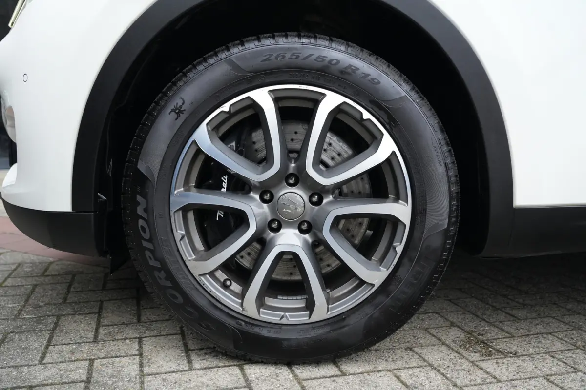 3.0 V6 S AWD GranLusso 430pk Stoelverwarming/Luchtvering/Navigatie