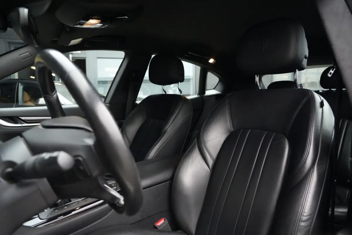 3.0 V6 S AWD GranLusso 430pk Stoelverwarming/Luchtvering/Navigatie