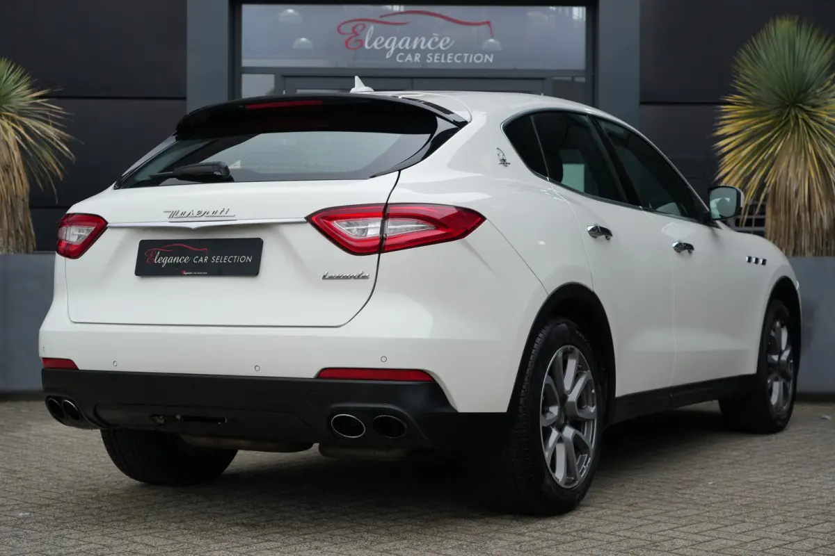3.0 V6 S AWD GranLusso 430pk Stoelverwarming/Luchtvering/Navigatie