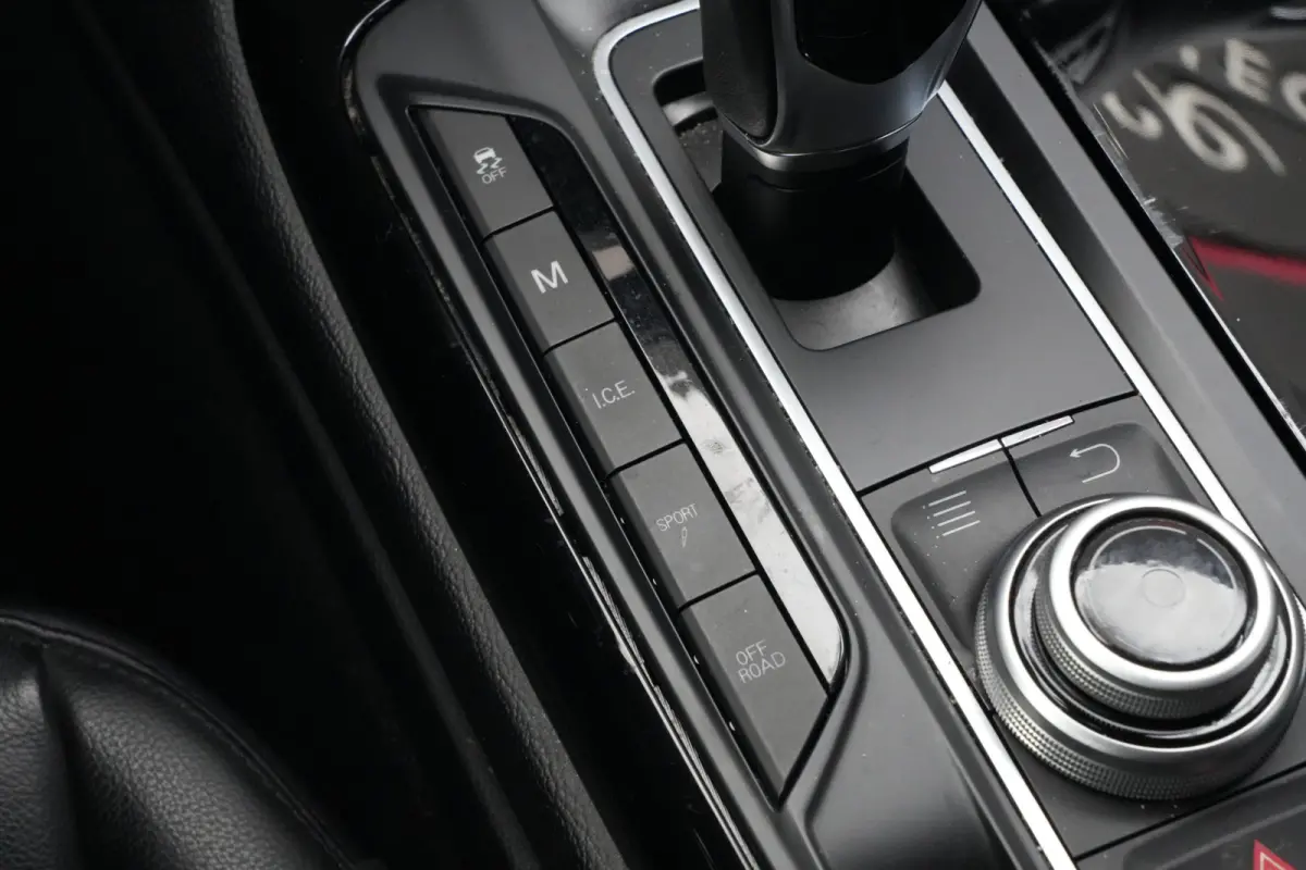 3.0 V6 S AWD GranLusso 430pk Stoelverwarming/Luchtvering/Navigatie