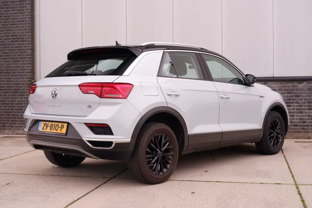 1.0 TSI Style Business | Adaptive Cruise | Climate | Carplay | DAB | Navi