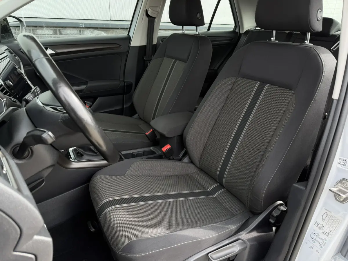 1.0 TSI Style Business | Adaptive Cruise | Climate | Carplay | DAB | Navi