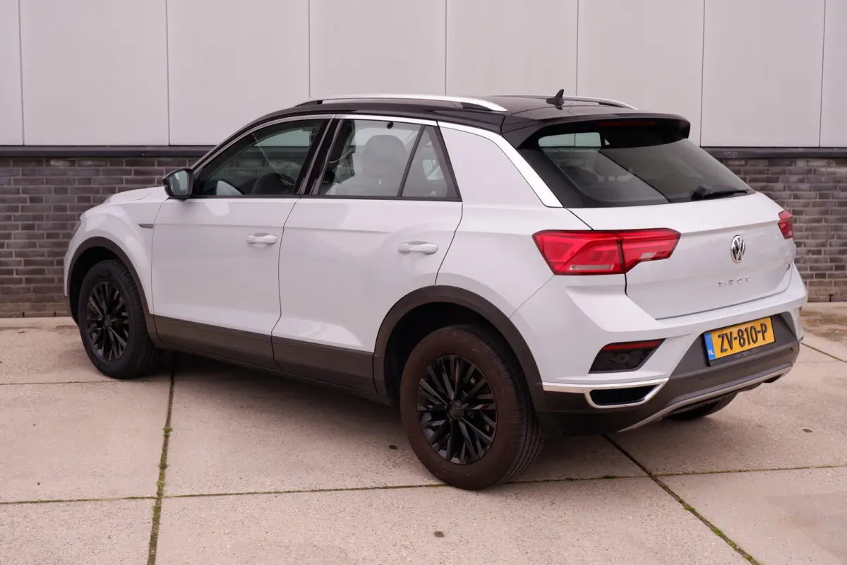 1.0 TSI Style Business | Adaptive Cruise | Climate | Carplay | DAB | Navi