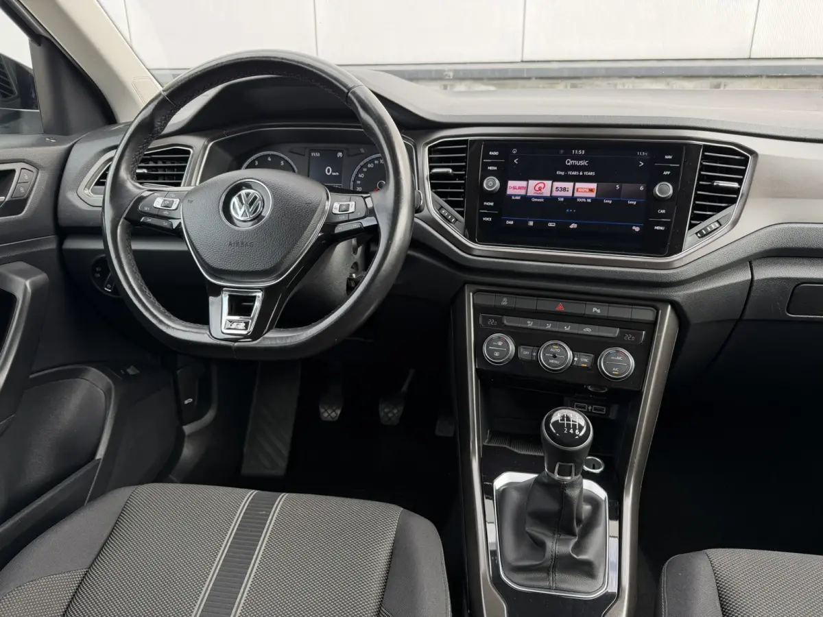 1.0 TSI Style Business | Adaptive Cruise | Climate | Carplay | DAB | Navi