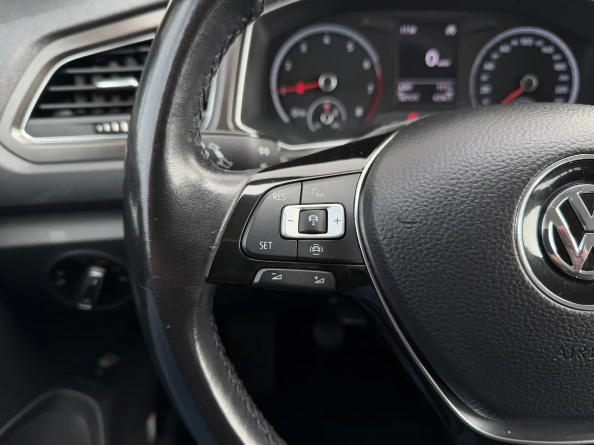 1.0 TSI Style Business | Adaptive Cruise | Climate | Carplay | DAB | Navi