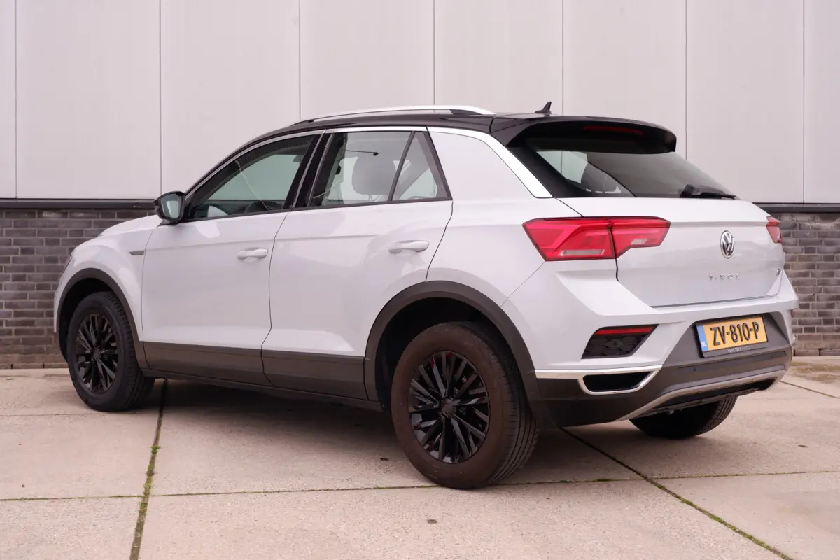 1.0 TSI Style Business | Adaptive Cruise | Climate | Carplay | DAB | Navi