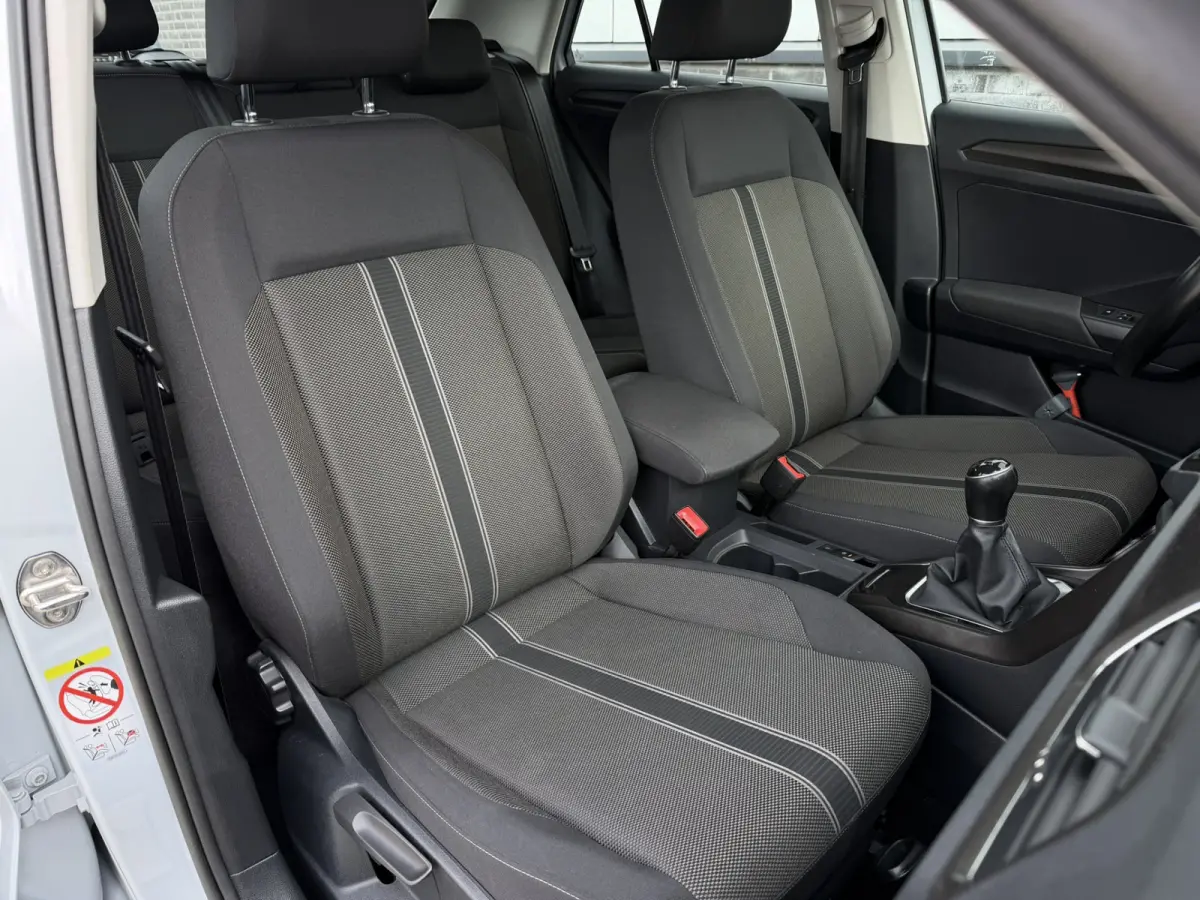 1.0 TSI Style Business | Adaptive Cruise | Climate | Carplay | DAB | Navi