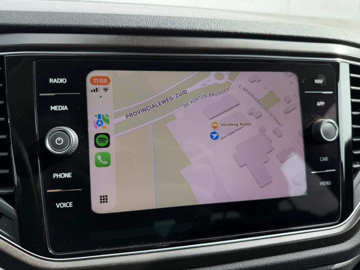 1.0 TSI Style Business | Adaptive Cruise | Climate | Carplay | DAB | Navi