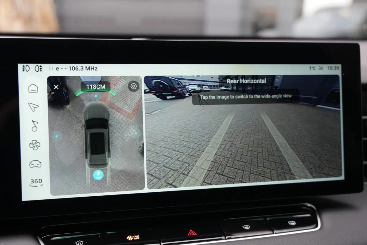 1.5 Plug-in Hybrid Luxury | 272 PK | Navigatie | 360° Camera | Stoelverwarming | Keyless | MG HS PHEV 1.5 Plug-in Hybrid Luxury 272 PK met plug-in hybride aandrijving, lederen bekleding, na