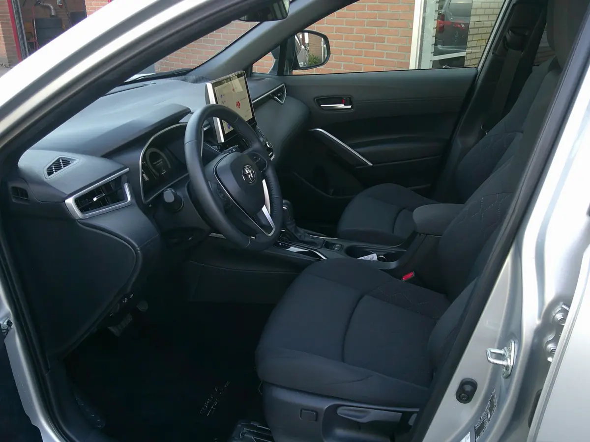 Hybrid 140 Dynamic