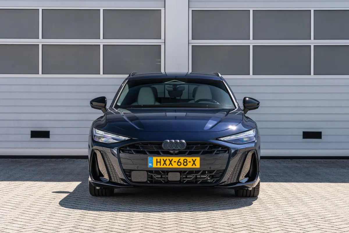 2.0 e-hybrid 367pk Quattro S-Line Competition | Luchtvering | Trekhaak | Vierwielbesturing