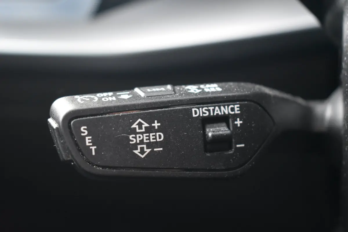 30 TFSI Advanced edition | Cruise Control | Verwarmbare voorstoelen | Afneembare trekhaak