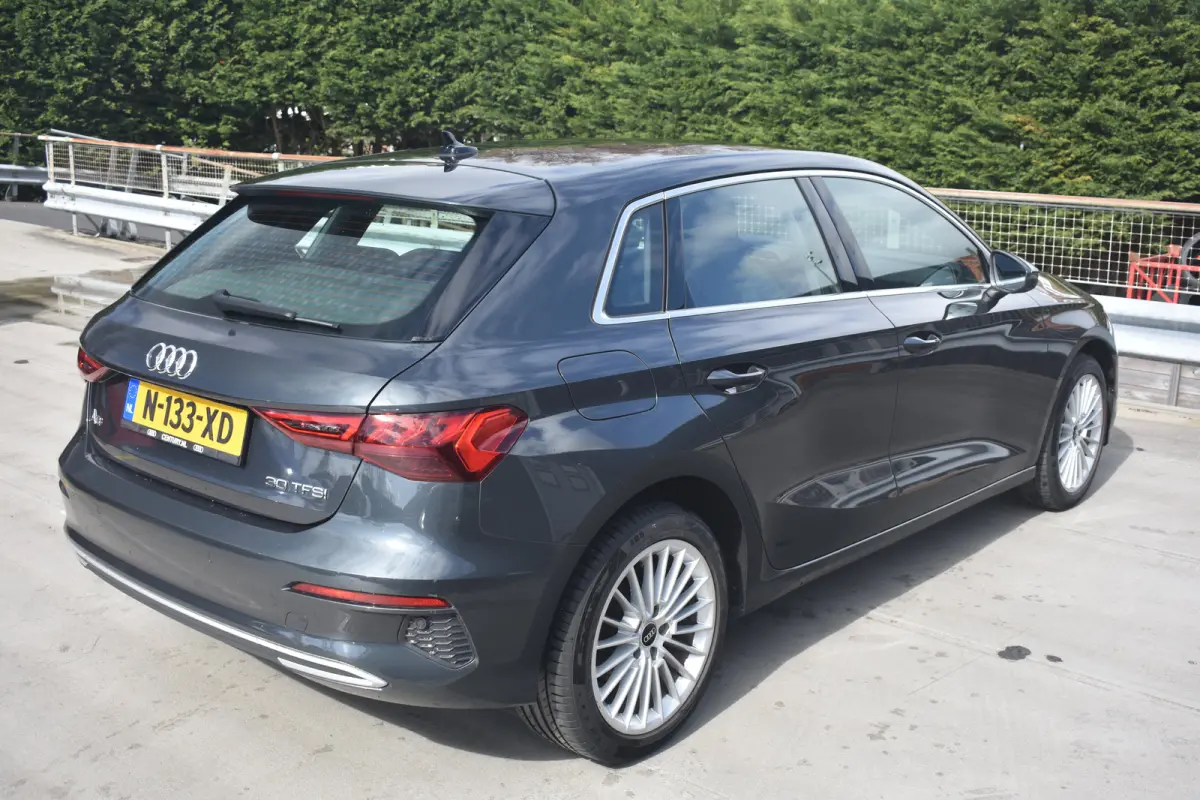 30 TFSI Advanced edition | Cruise Control | Verwarmbare voorstoelen | Afneembare trekhaak