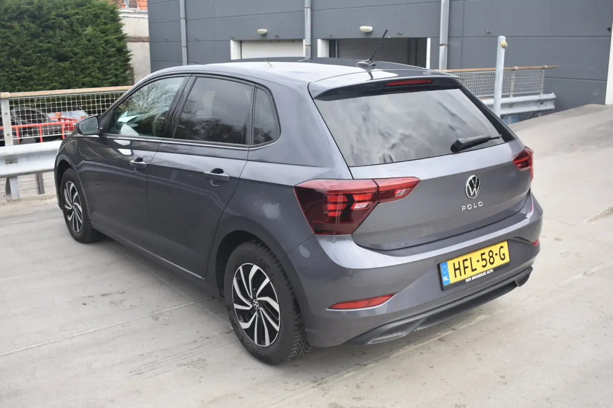 1.0 TSI 95PK Life Edition | CAMERA | ADAPT. CRUISE | APP. CONNECT | LED | DAB+
