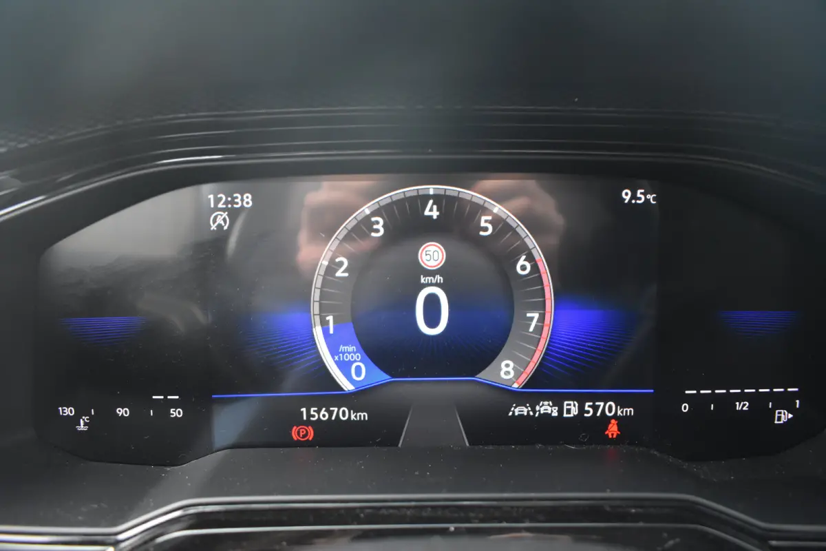 1.0 TSI 95PK Life Edition | CAMERA | ADAPT. CRUISE | APP. CONNECT | LED | DAB+