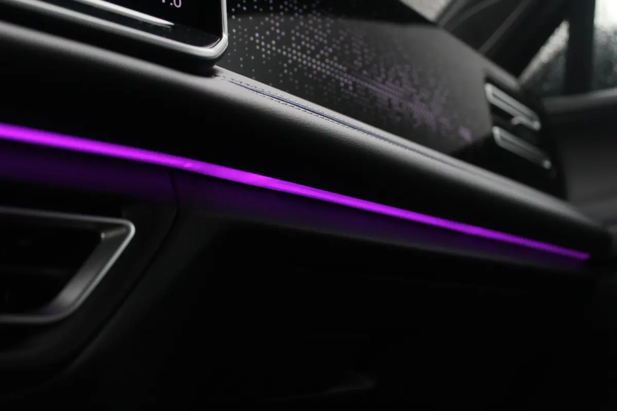 2.0 TSI 4Motion R-line Elegance | Panoramadak | Trekhaak | HUD | ACC | DCC | 360 Camera | Full Options