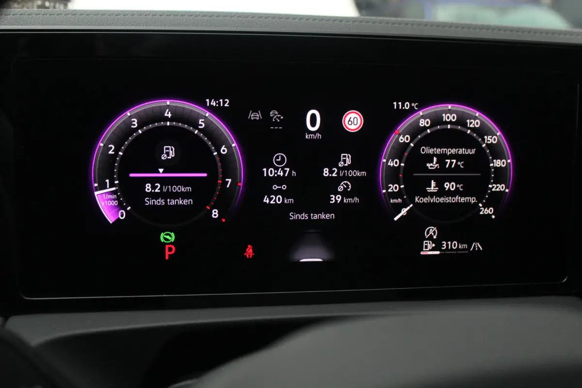2.0 TSI 4Motion R-line Elegance | Panoramadak | Trekhaak | HUD | ACC | DCC | 360 Camera | Full Options