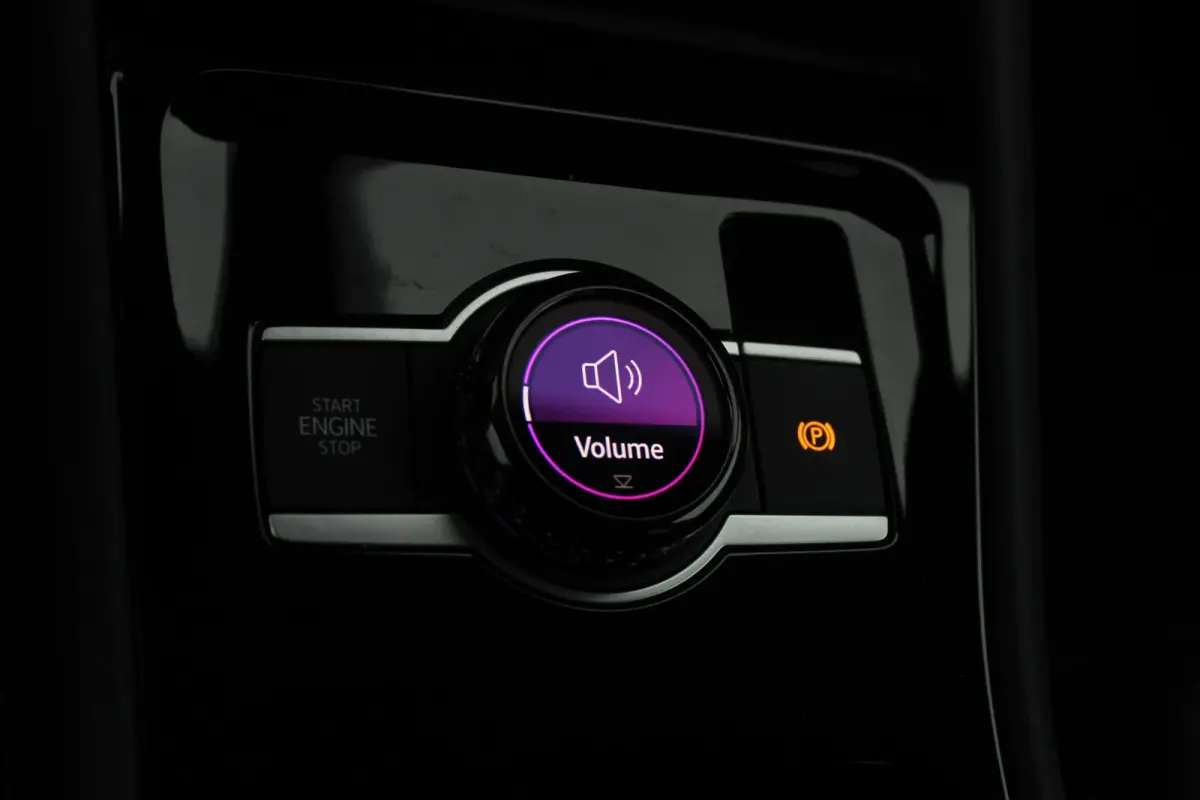 2.0 TSI 4Motion R-line Elegance | Panoramadak | Trekhaak | HUD | ACC | DCC | 360 Camera | Full Options