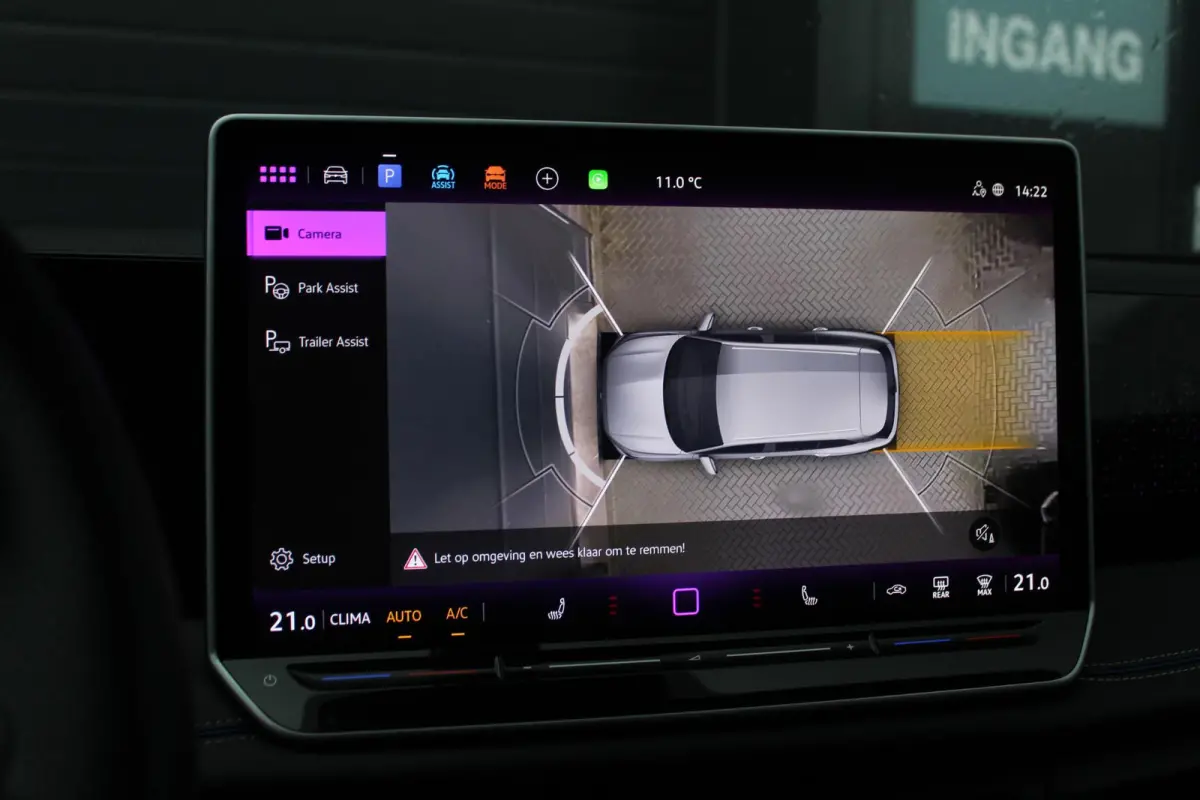 2.0 TSI 4Motion R-line Elegance | Panoramadak | Trekhaak | HUD | ACC | DCC | 360 Camera | Full Options
