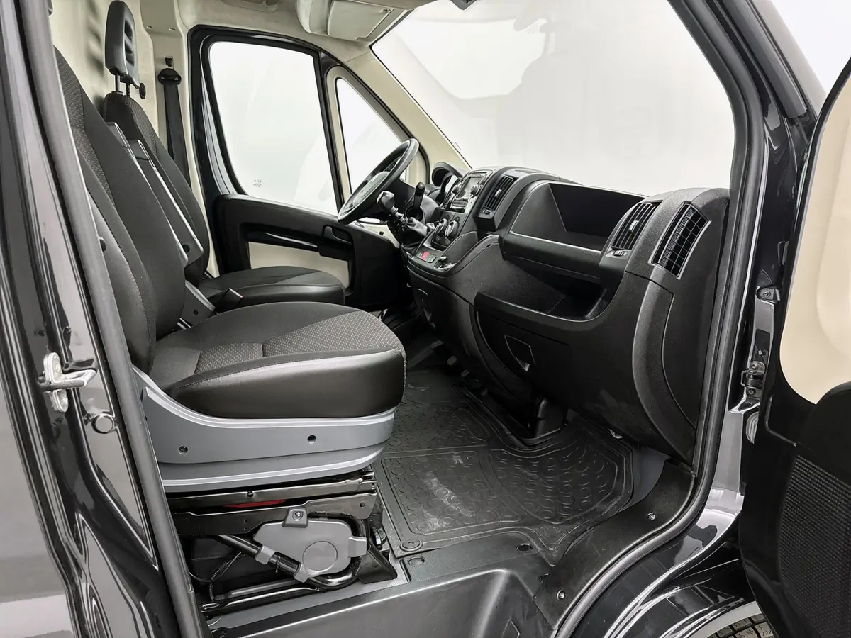 30 2.0 BlueHDi L2H1 Navigatie Betimmering Parkeersensoren Airco Euro 6