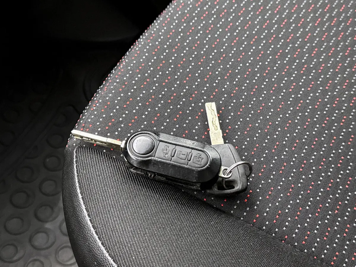 30 2.0 BlueHDi L2H1 Navigatie Betimmering Parkeersensoren Airco Euro 6