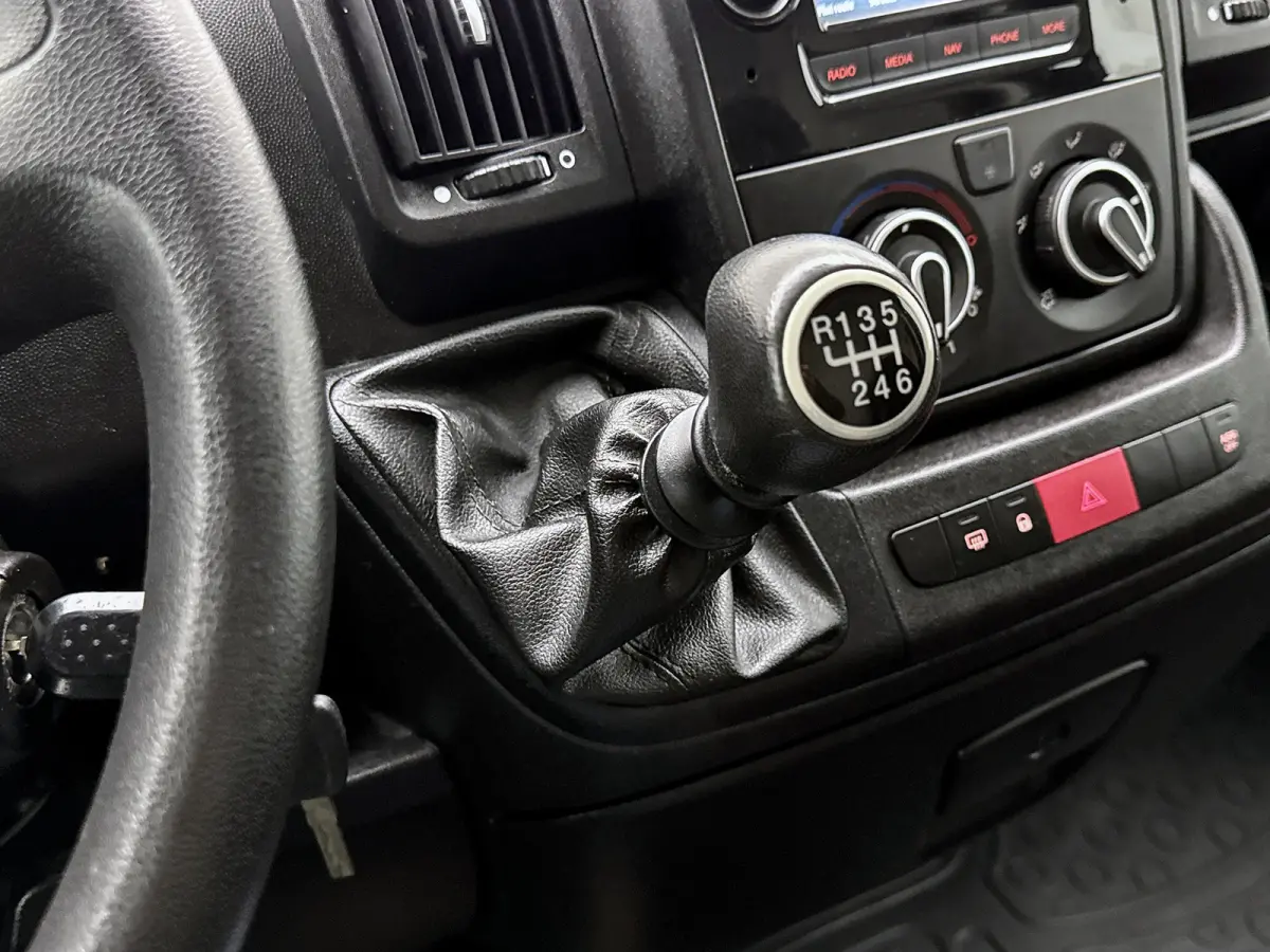 30 2.0 BlueHDi L2H1 Navigatie Betimmering Parkeersensoren Airco Euro 6