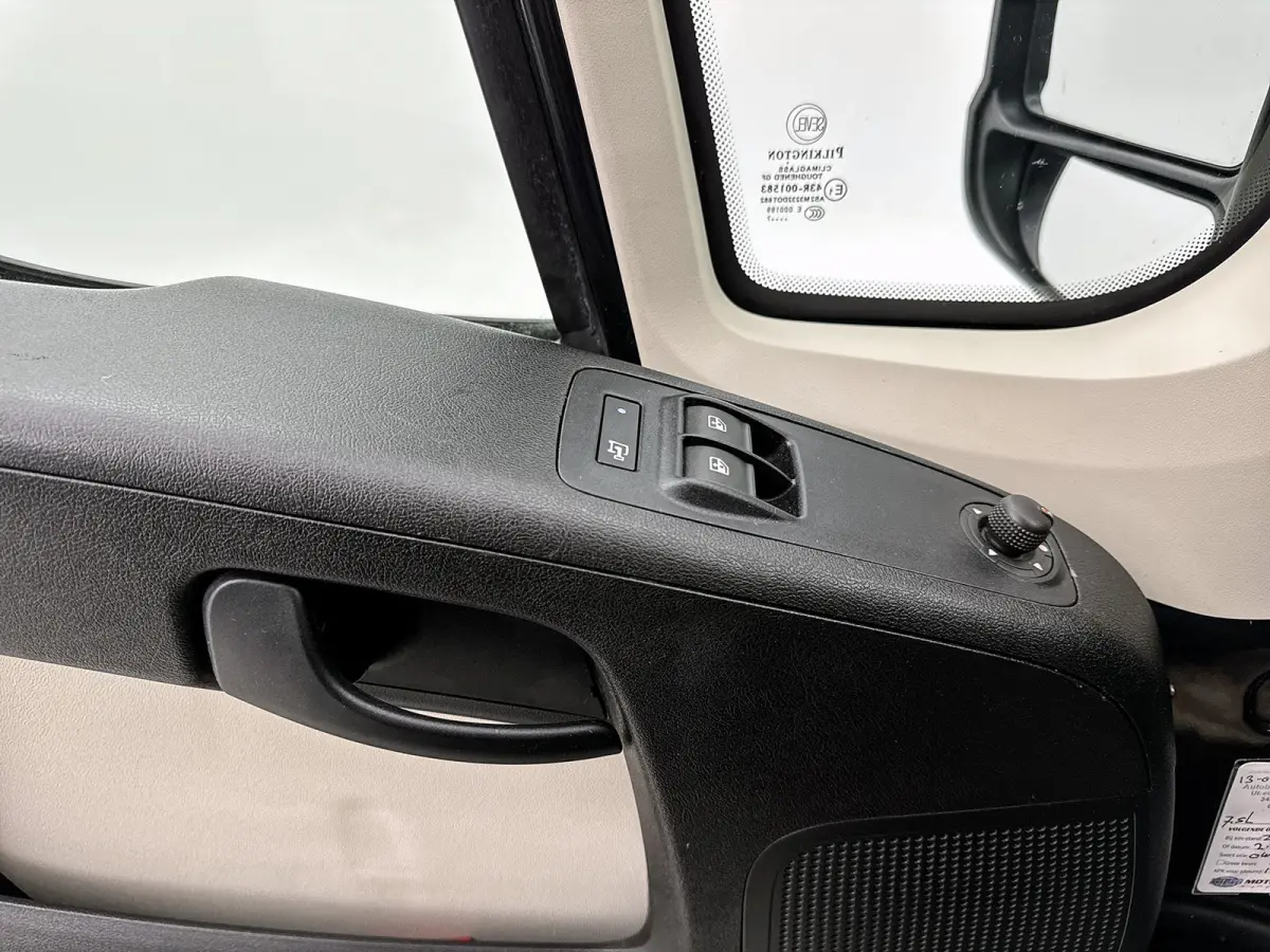 30 2.0 BlueHDi L2H1 Navigatie Betimmering Parkeersensoren Airco Euro 6
