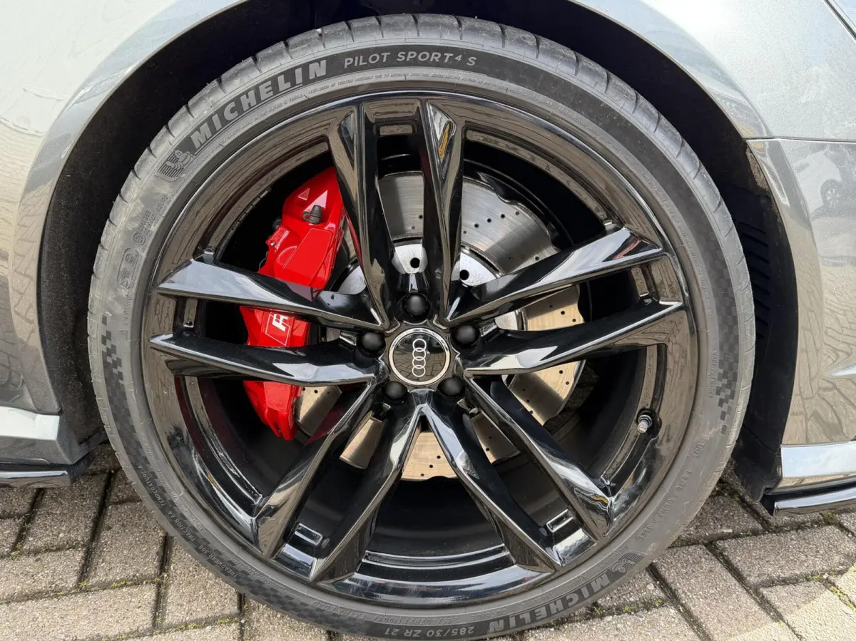 4.0 TFSI RS 6 quattro Pro Line Plus