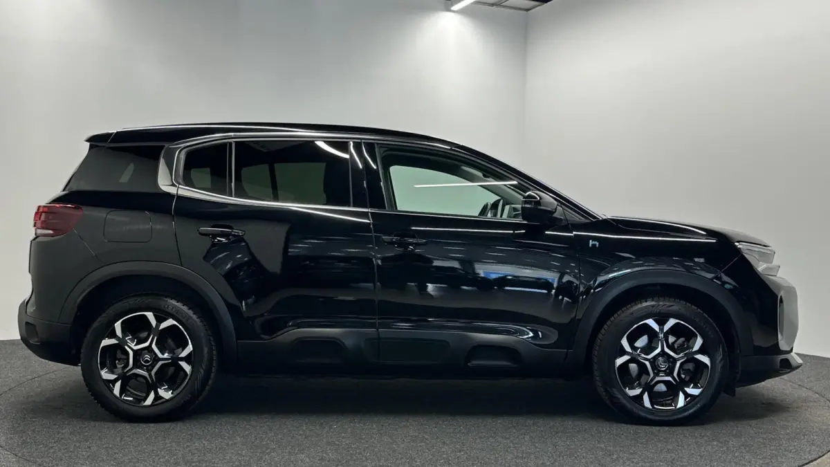1.6 Plug-in Hybrid 225 Feel CAMERA CARPLAY NAVI CRUISE ECC LM.