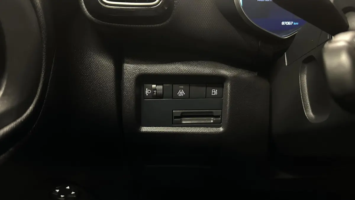 1.6 Plug-in Hybrid 225 Feel CAMERA CARPLAY NAVI CRUISE ECC LM.