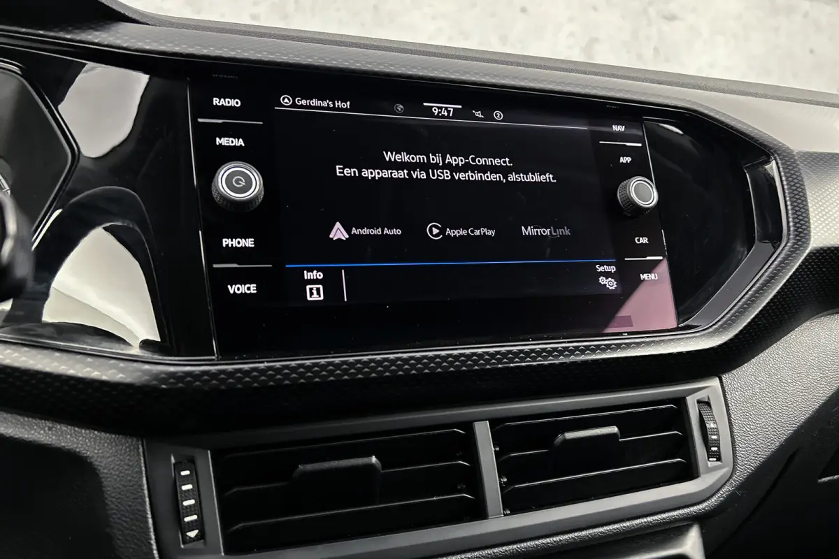 1.0 TSI Life | Apple Carplay | Navigatie | Lichtmetalen velgen