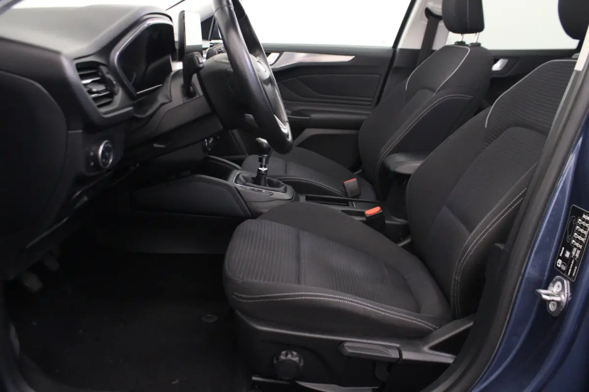 1.0 EcoBoost Titanium Business |Pano|Camera|