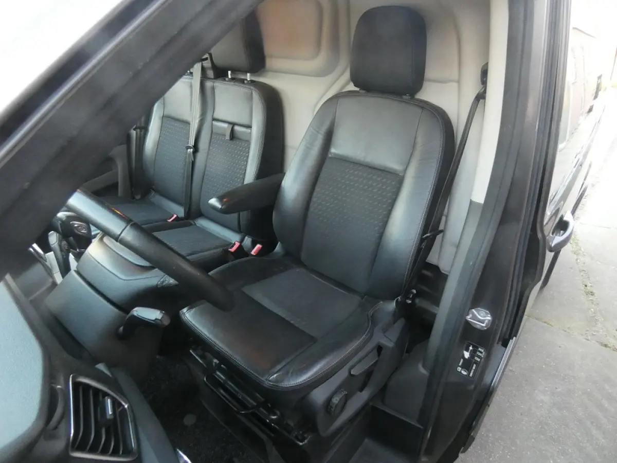 320 2.0 TDCI L2H1*Sport*dub.schuifdeuren