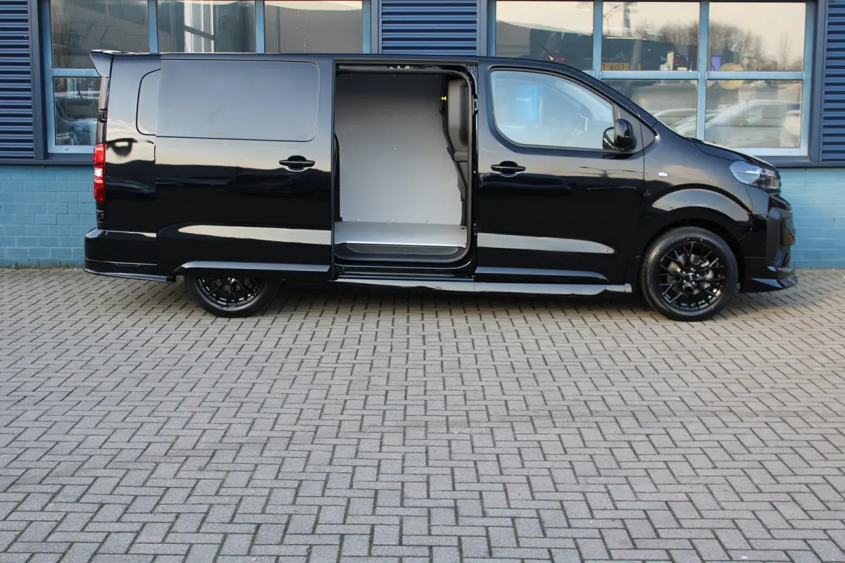 STX EDITION L3 75 kWh | CAMERA | BETIMMERING | STOEL + STUUR VERWARMING | APPLE CARPLAY/ANDROID AUTO |